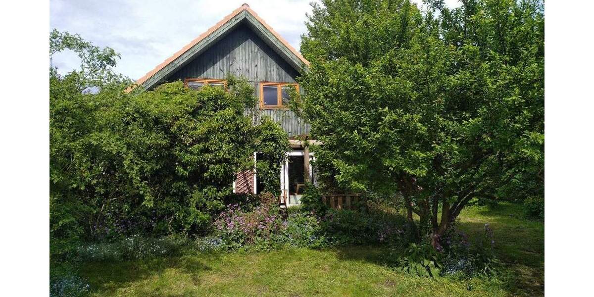 freistehendes Einfamilienhaus mit schönem Garten 4 zimmer