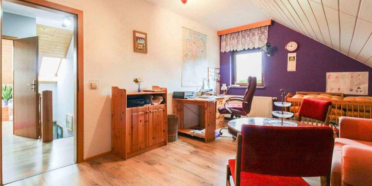 Einfamilienhaus Zeitz - 5 Zimmer, 143 m&sup2;, 325.000&euro; | Angebot:25266511