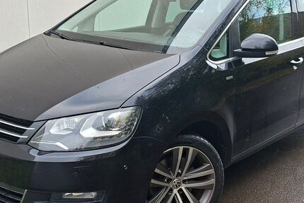 VW Sharan 174.900 km 14.999 € Detmold 32758