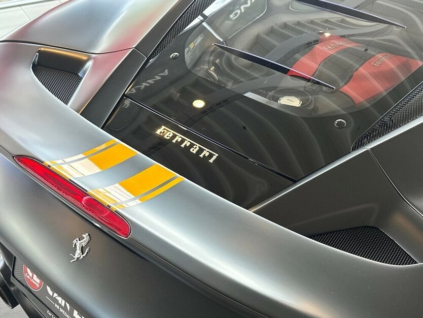 F8 Tributo Racing|Lift|Carbon|Service neu|Garantie
