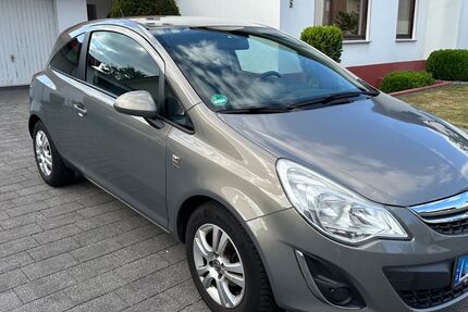 Opel Corsa 185.110 km 3.500 &euro; Schlangen 33189
