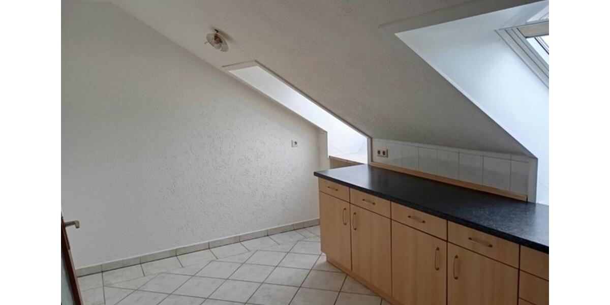 Dachgeschoßwohnung Lauingen (Donau) - 3 Zimmer, 88 m&sup2;, 289.500&euro; | Angebot:25960555