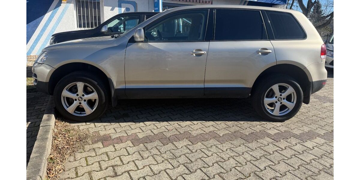 VW Touareg 196.000 km 6.500 &euro; Leipzig 04319