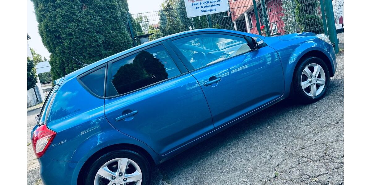 Kia ceed / Ceed 193.000 km 3.550 &euro; Gotha 99867