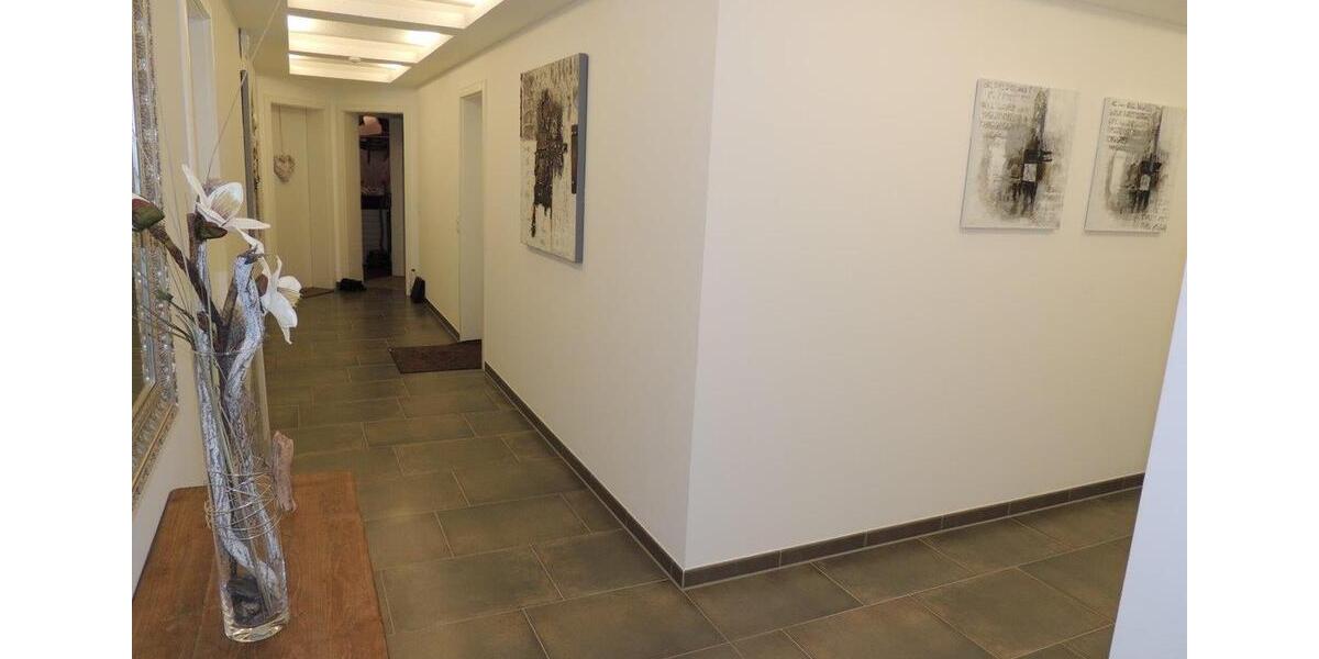 Einfamilienhaus Vechta - 3 Zimmer, 105 m&sup2;, 1.000&euro; | Angebot:25869795