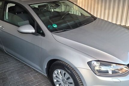 VW Golf 163.300 km 7.500 &euro; Berlin 12277