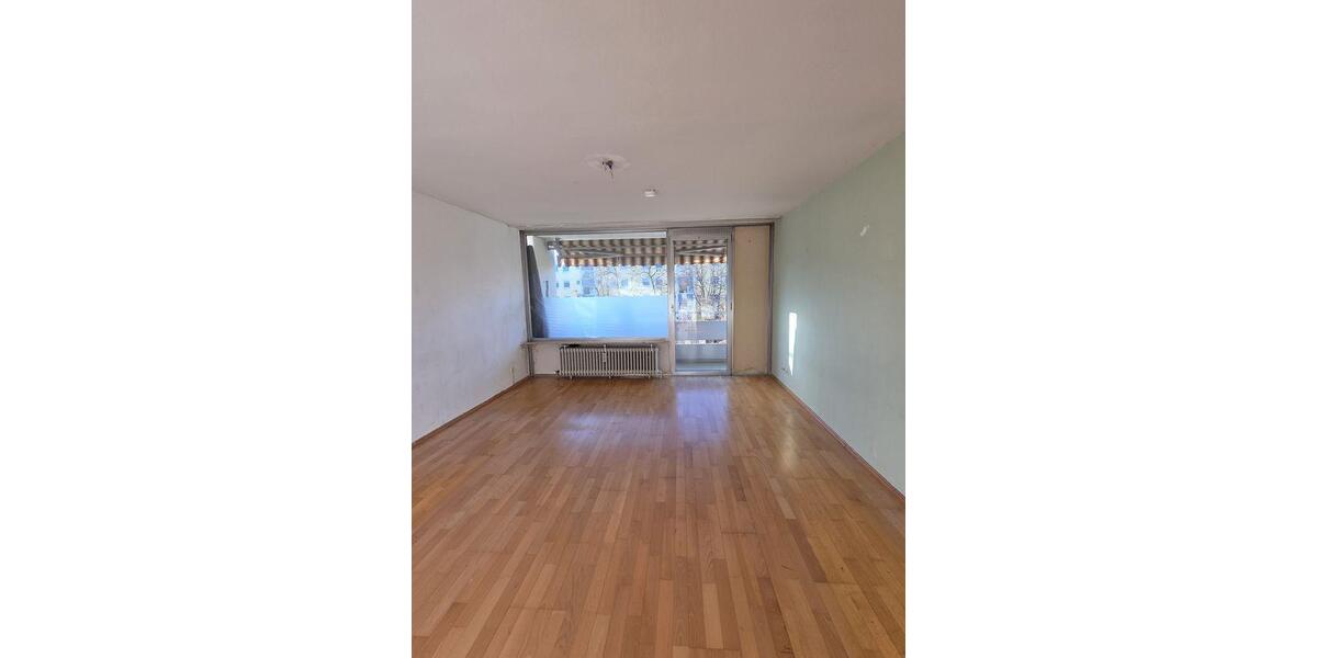 Etagenwohnung Fürstenfeldbruck - 4 Zimmer, 98 m&sup2;, 2.500&euro; | Angebot:26285852