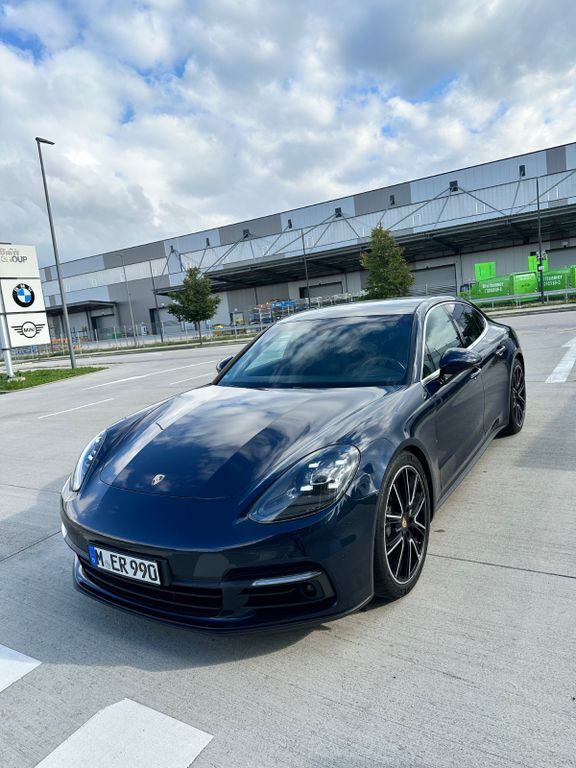Porsche Panamera 159.500 km 48.500 € Poing 85586