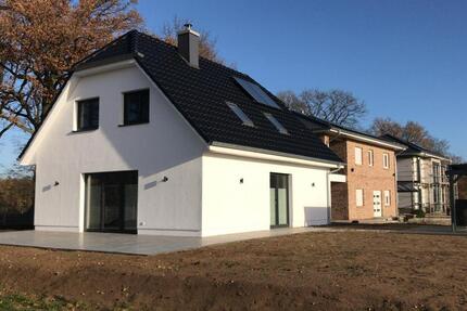 Haus Bad Segeberg - 5 Zimmer, 116 m&sup2;, 1.589&euro; | Angebot:24421130