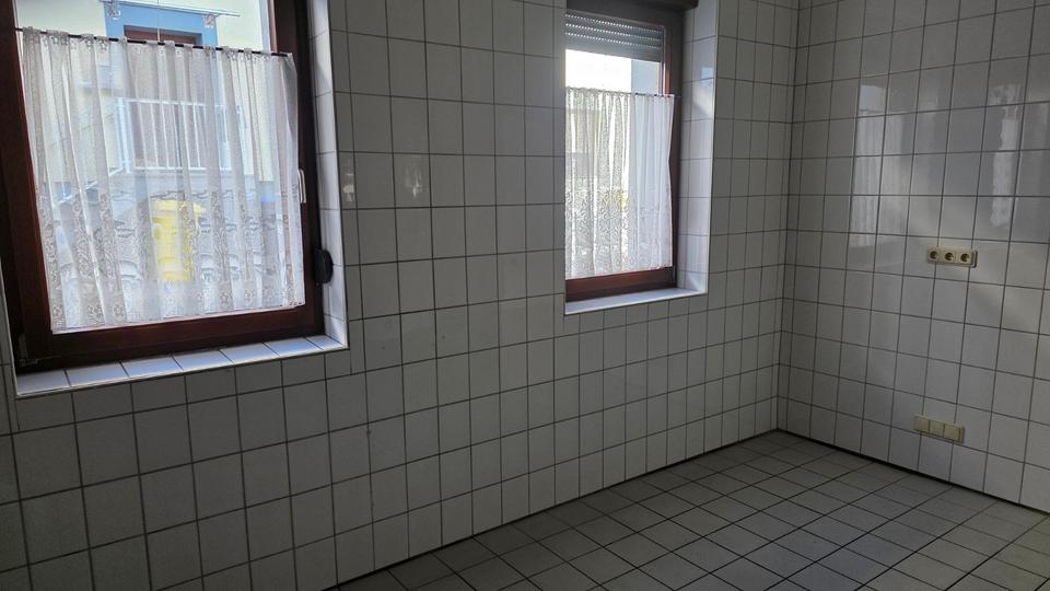 Villa Limburg an der Lahn - 10 Zimmer, 1.000 m&sup2;, 1.299.500&euro; | Angebot:26432018