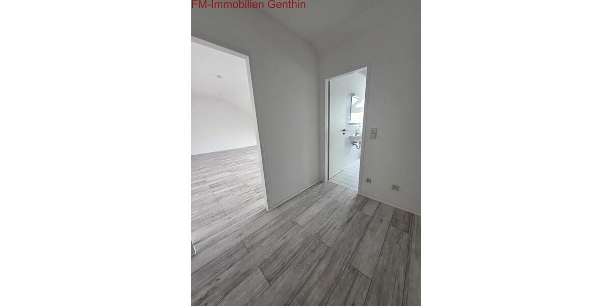 Etagenwohnung Genthin - 1 Zimmer, 41 m&sup2;, 285&euro; | Angebot:26458948