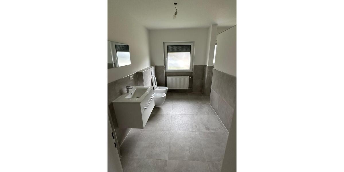 Erdgeschoßwohnung Laufenburg (Baden) - 4 Zimmer, 110 m&sup2;, 950&euro; | Angebot:26305358