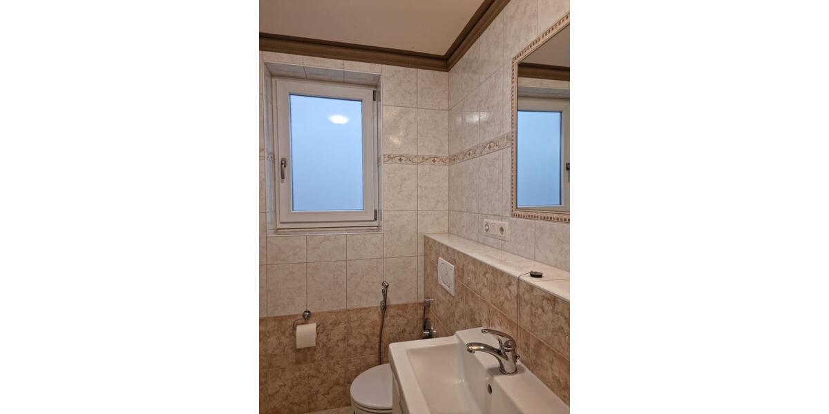 Etagenwohnung Mömbris - 2 Zimmer, 40 m&sup2;, 480&euro; | Angebot:25872244