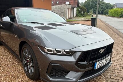 Ford Mustang 1.900 km 49.900 &euro; Merzig 66663