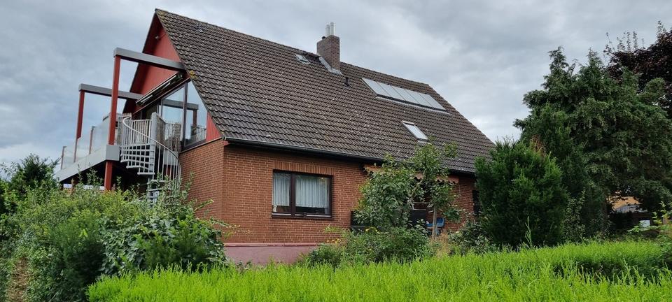 Mehrfamilienhaus, Wohnhaus Giesen - 465.000&euro; | Angebot:27021086