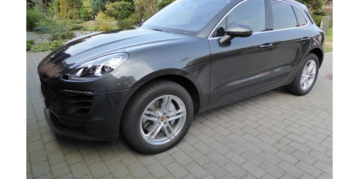 Porsche Macan 89.500 km 37.500 &euro; Stade 21680