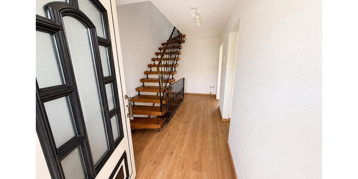 Reihenhaus Kaufbeuren - 5 Zimmer, 100 m&sup2;, 1.550&euro; | Angebot:26338332