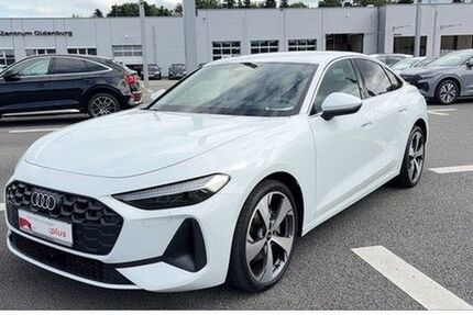 Audi A5 7.742 km 39.977 &euro; Oldenburg 26135