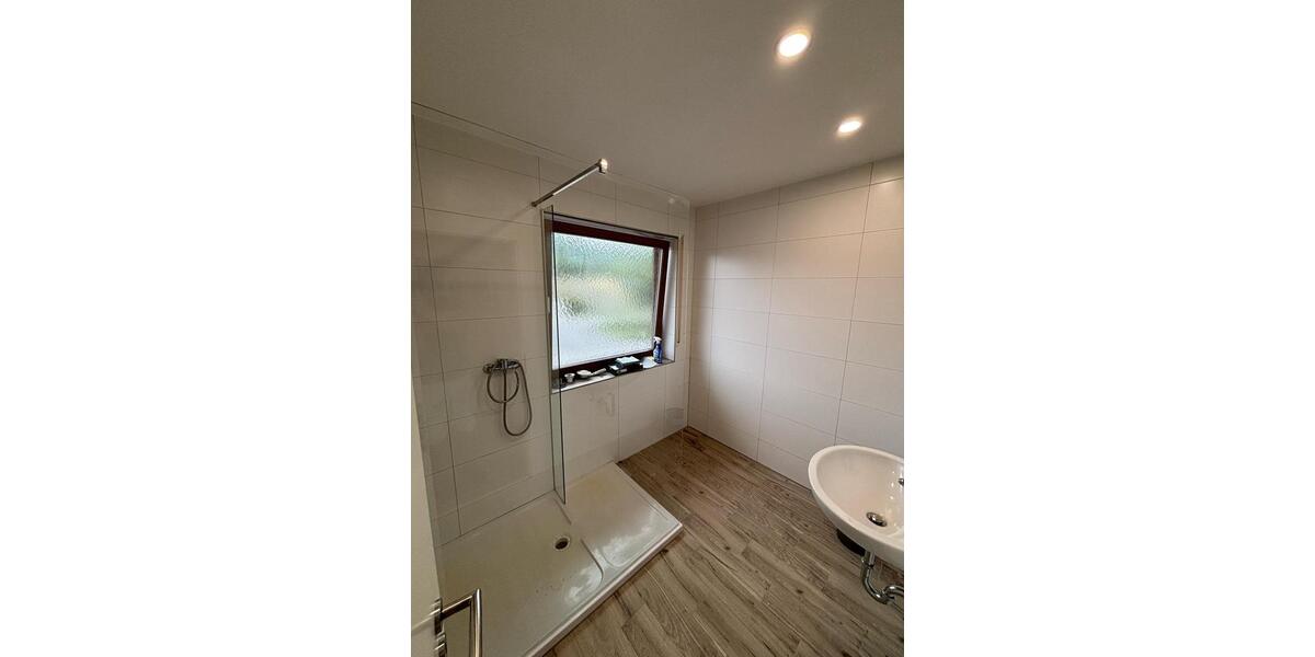 Etagenwohnung Bad Königshofen im Grabfeld - 4 Zimmer, 116 m&sup2;, 830&euro; | Angebot:25802693