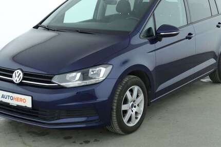 VW Touran 105.491 km 17.200 &euro; Berlin 14059