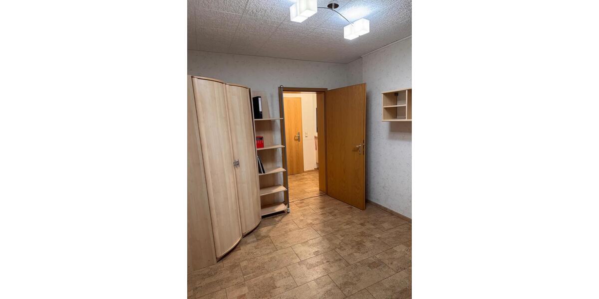 Erdgeschoßwohnung Northeim - 4 Zimmer, 107 m&sup2;, 280.000&euro; | Angebot:27297127