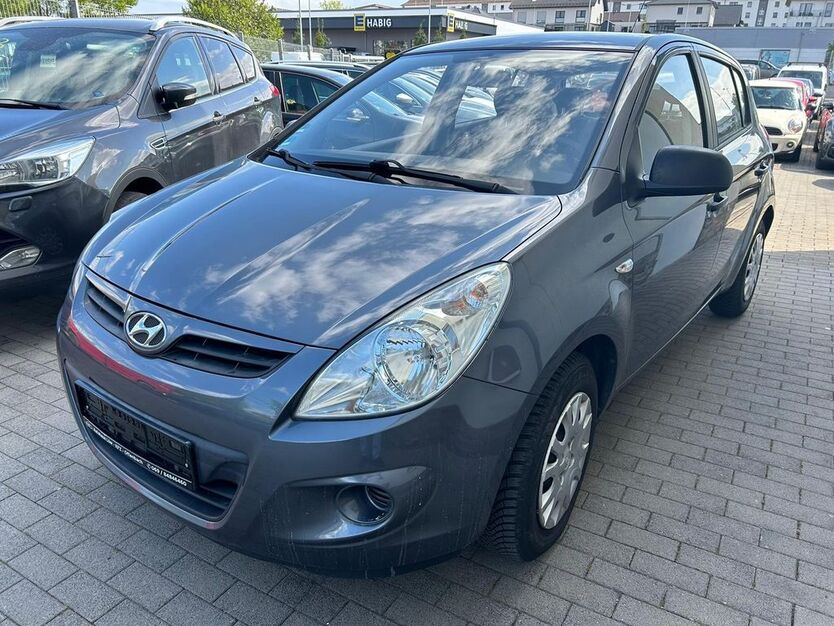 Hyundai i20 160.000 km 2.350 € Büdingen 63654