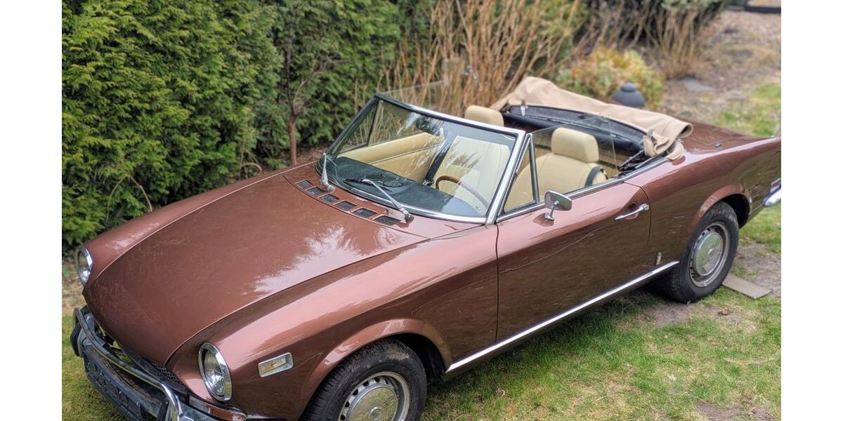 Fiat 124 Spider 999.999 km 5.950 &euro; Tangstedt 22889