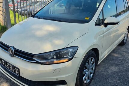VW Touran 640.000 km 3.800 &euro; Büdingen 63654