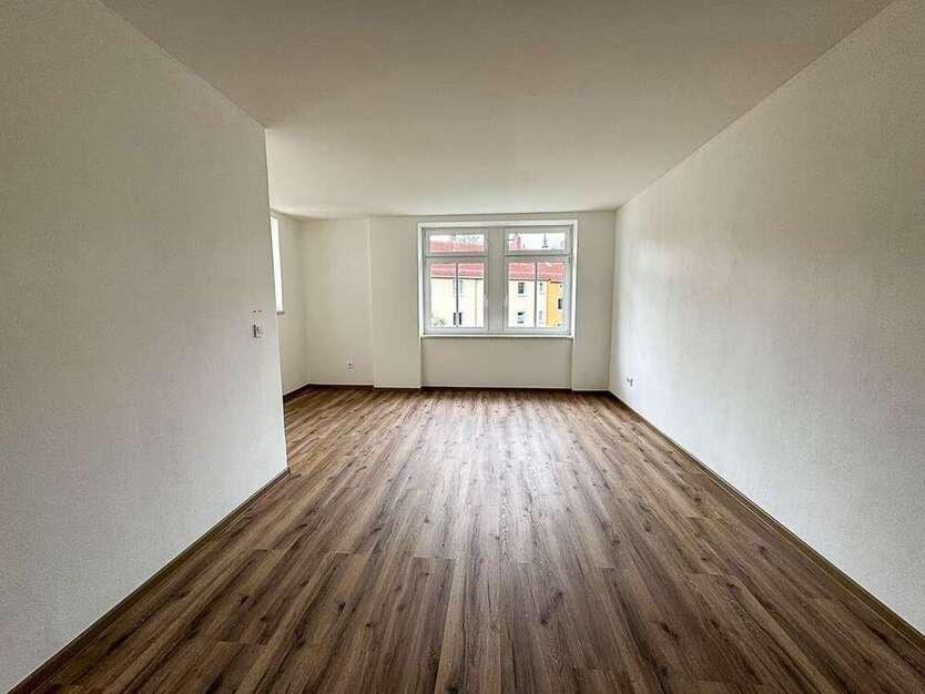 Wohnung zum Mieten in Schneeberg 594 € 74.21 m²