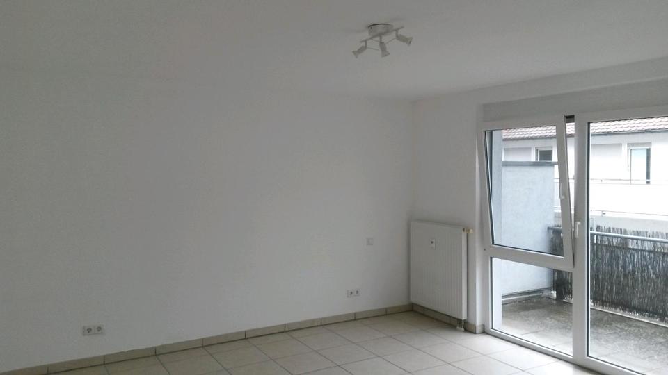 Etagenwohnung Neuenburg am Rhein - 2 Zimmer, 88 m&sup2;, 1.030&euro; | Angebot:26184986