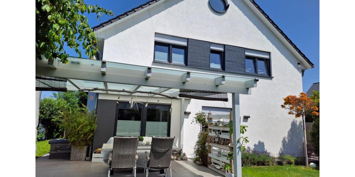 Einfamilienhaus Pattensen - 6.5 Zimmer, 198 m&sup2;, 780.000&euro; | Angebot:26990652