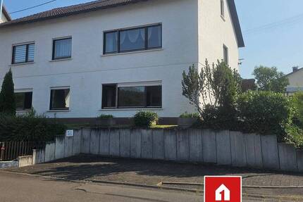 Solides Einfamilienhaus mit Einliegerwohnung in guter, zentraler Wohnlage! 7 zimmer