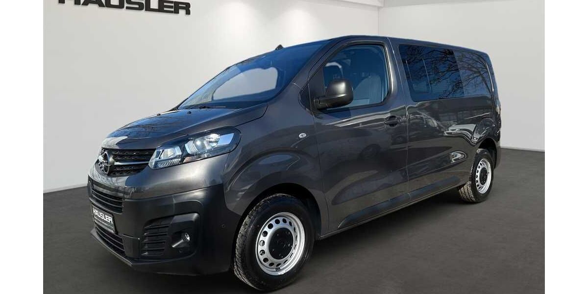 Opel Vivaro 14.000 km 26.390 &euro; München 81249