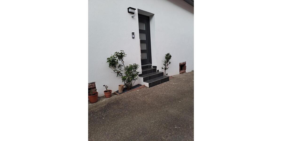 Erdgeschoßwohnung Tauberbischofsheim - 2 Zimmer, 87 m&sup2;, 800&euro; | Angebot:26271048
