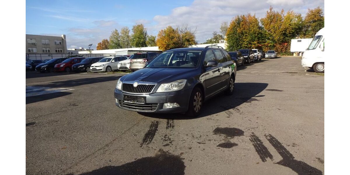 Skoda Octavia 229.000 km 2.400 &euro; Berlin 12249