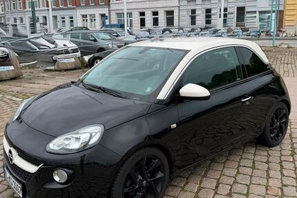 Opel Adam 67.000 km 7.800 &euro; Lübeck 23562
