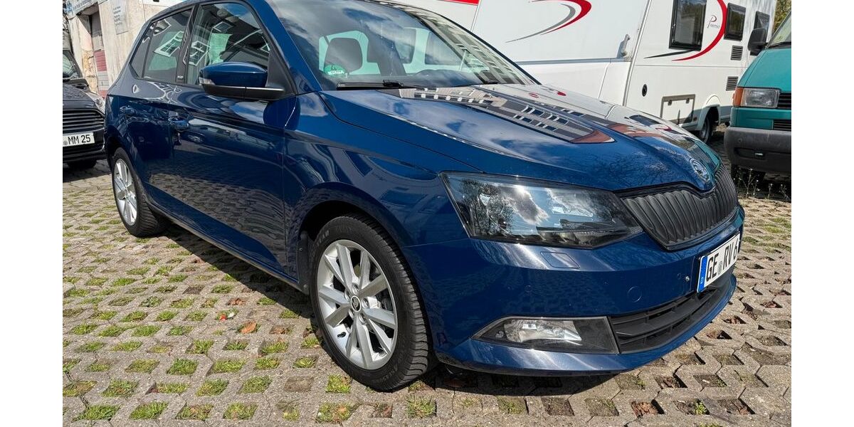 Skoda Fabia 198.900 km 5.950 &euro; Gelsenkirchen 45888