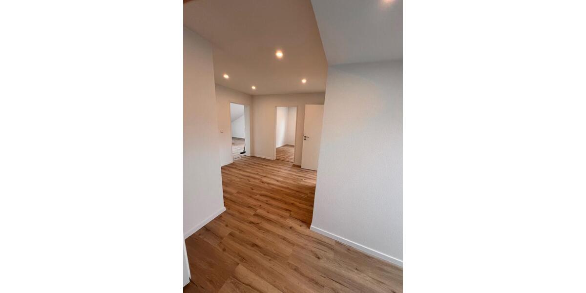 Dachgeschoßwohnung Salem - 3.5 Zimmer, 62 m&sup2;, 248.200&euro; | Angebot:26150505