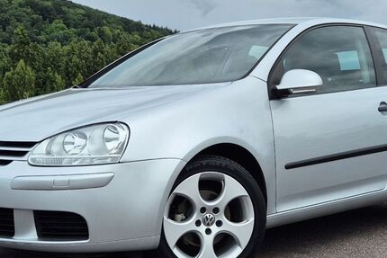 VW Golf 26.700 km 8.470 &euro; Trier 54294