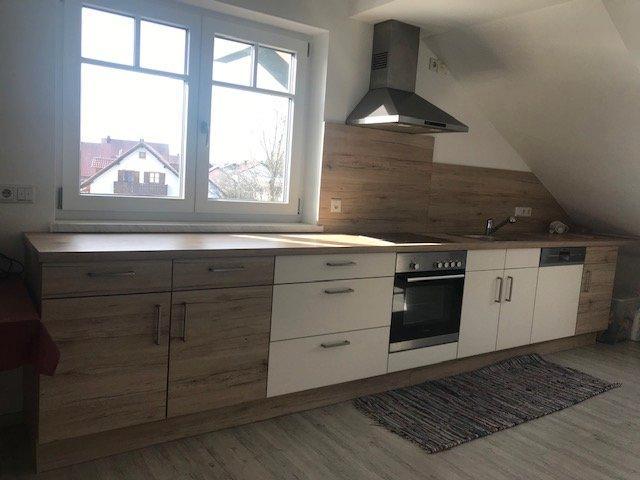 Dachgeschoßwohnung Pförring - 5 Zimmer, 117 m&sup2;, 1.160&euro; | Angebot:26408748