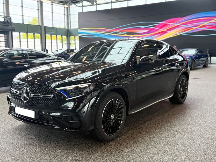 Mercedes-Benz GLC 300 4.000 km 99.900 € Neuss 41469