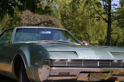 Oldsmobile Toronado 154.500 km 28.990 &euro; Lauchhammer, Stadt 01979