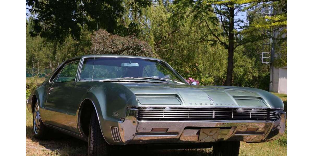 Oldsmobile Toronado 154.500 km 28.990 &euro; Lauchhammer, Stadt 01979