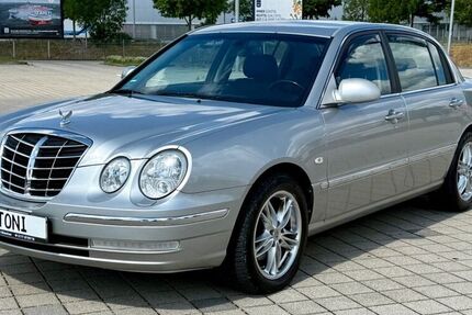 Kia Opirus