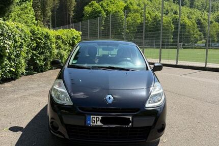 Renault Clio 193.000 km 2.200 &euro; Geislingen 73312