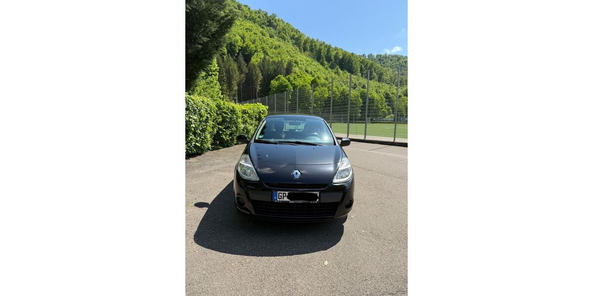 Renault Clio 193.000 km 2.200 &euro; Geislingen 73312