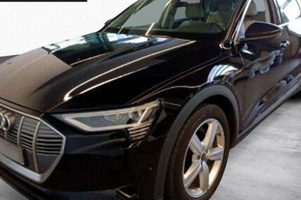 Audi e-tron 46.000 km 32.930 &euro; Feldkirchen/Westerham 83620