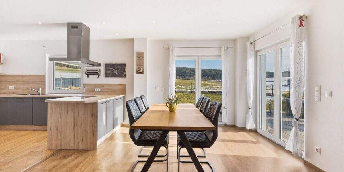 Mehrfamilienhaus, Wohnhaus Neunburg vorm Wald Kröblitz - 6 Zimmer, 224 m&sup2;, 529.000&euro; | Angebot:25680323