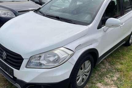 Suzuki SX4 S-Cross 240.000 km 3.900 &euro; Lahr/Schwarzwald 77933