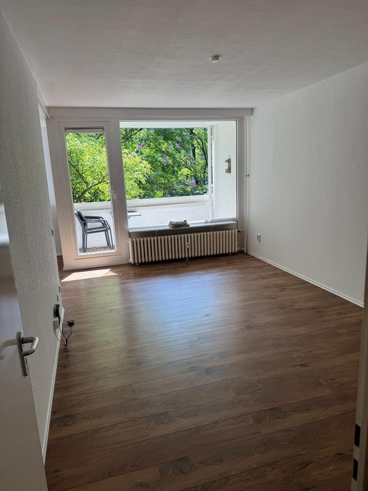 VON PRIVAT: Schöne 1 Zi.-Wohnung in ruhiger Lage in Groß-Borstel